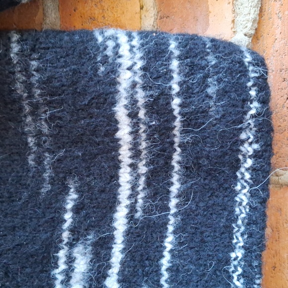 Banana Republic Spacedye Italian Rib Turtleneck Sweater - Picture 3 of 9